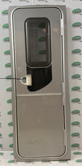 2010 Swift group entrance door