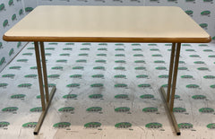 Swift group Folding Table