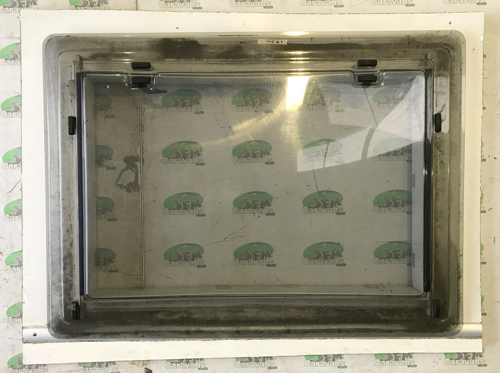 Remis Remitop 2 rooflight 900x600mm | SFM Caravans