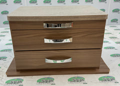 2017 Swift group chest of drawers