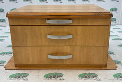 2006 Swift group chest of drawers