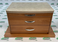 2012 Swift Group chest of drawers