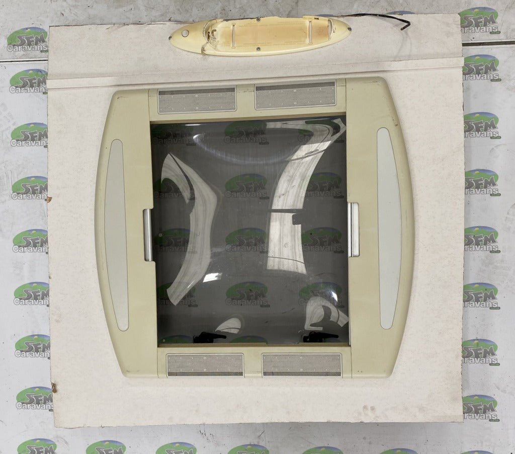 Remis Rooflight | SFM Caravans