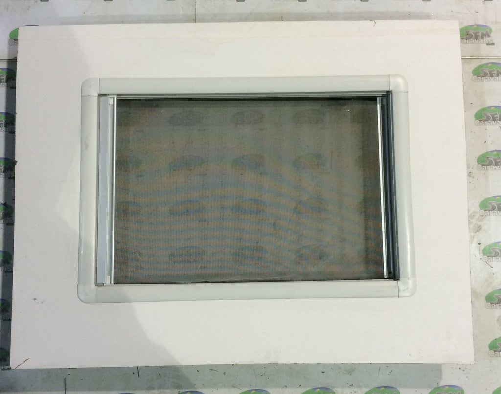 Remis Remitop rooflight, 900x600mm | SFM Caravans