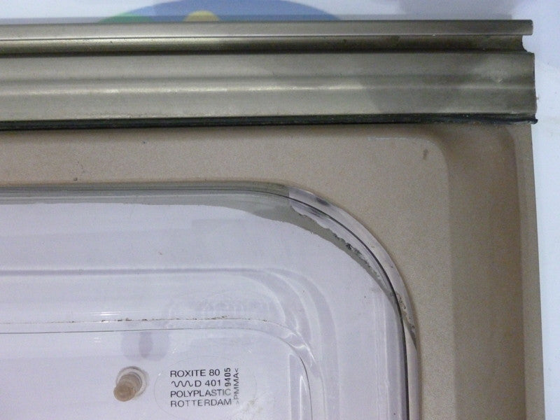 1994 Sprite window; 675x445mm | SFM Caravans