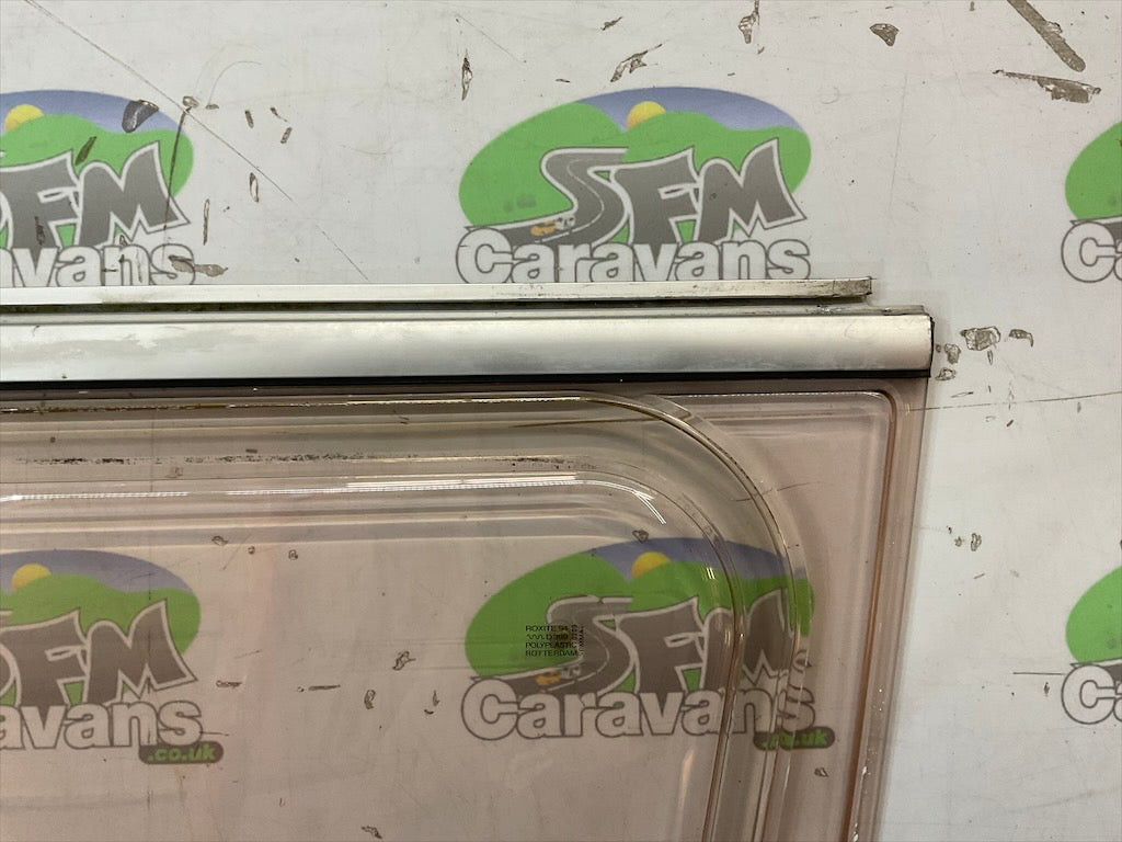 2004 Fleetwood window; 475x765mm | SFM Caravans