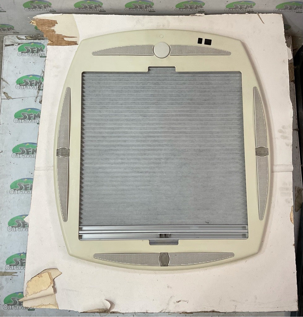 Remis rooflight 600x700mm with 12v lights | SFM Caravans